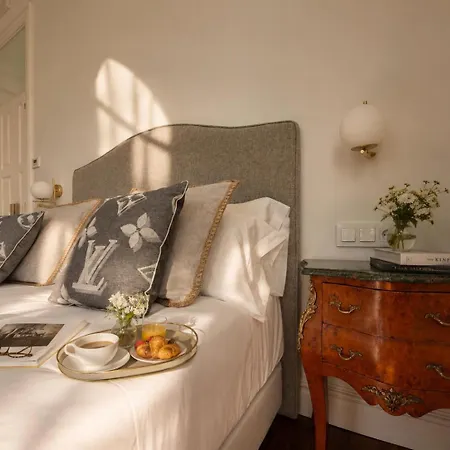 Villa Boutique 1880-Romantic Historic Boutique Hotel With Outdoor Jacuzzi-2